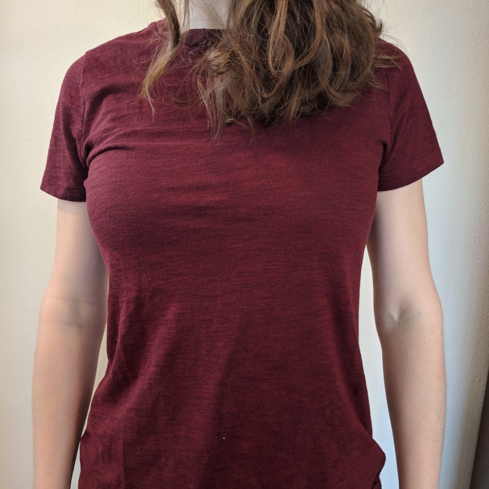 Mossimo Red Basic Tee SzM